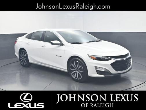 2022 Chevrolet Malibu FWD RS