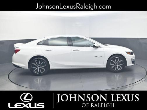 2022 Chevrolet Malibu FWD RS