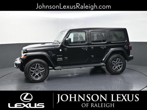 2024 Jeep Wrangler 4-Door Sahara 4x4