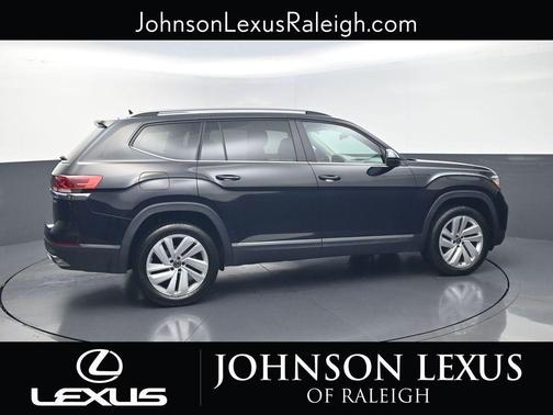 Deep Black Pearl 2021 Volkswagen Atlas 3.6L SEL