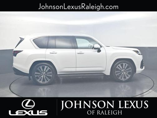 2026 Lexus LX 700h Luxury