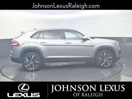 2024 Volkswagen Atlas Cross Sport 2.0T SE