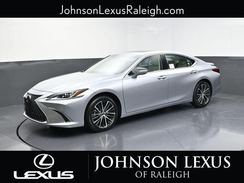 2025 Lexus ES 300h Base