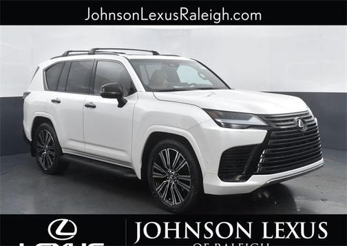 2025 Lexus LX 700h Luxury