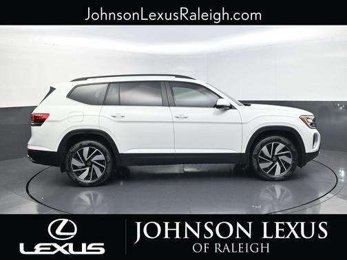2025 Volkswagen Atlas 2.0T SE w/Technology 4MOTION