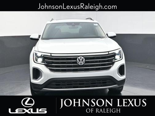 2025 Volkswagen Atlas 2.0T SE w/Technology 4MOTION