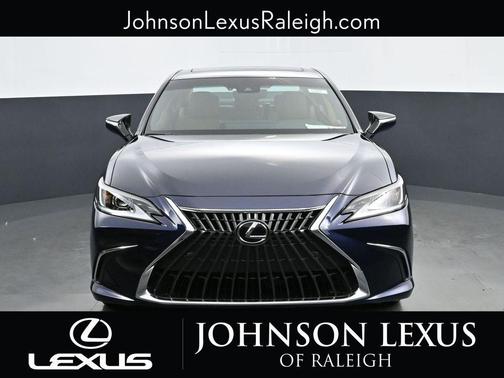 2025 Lexus ES 300h Base