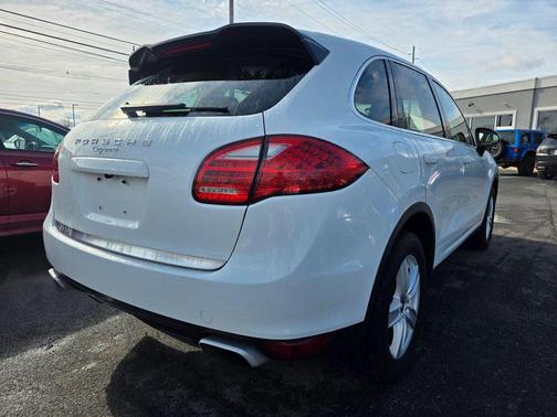 2012 Porsche Cayenne Cayenne