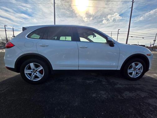 2012 Porsche Cayenne Cayenne