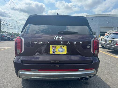 Sierra Burgundy 2024 Hyundai PALISADE Calligraphy