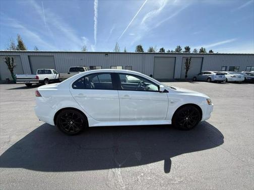 2013 Mitsubishi Lancer SE