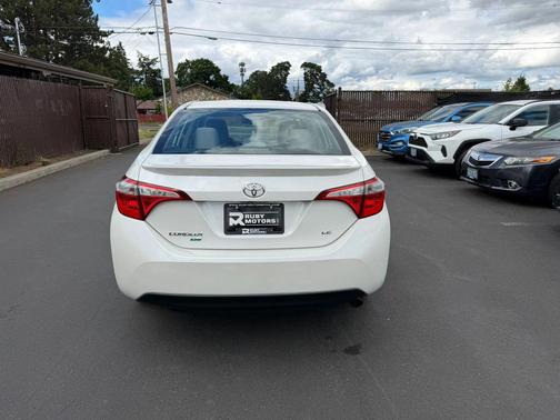 Blizzard Pearl 2014 Toyota Corolla LE