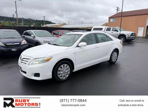 2010 Toyota Camry LE