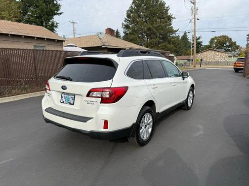 2015 Subaru Outback 2.5i Premium