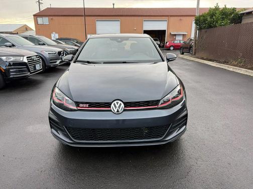2019 Volkswagen Golf GTI 2.0T S 4-Door