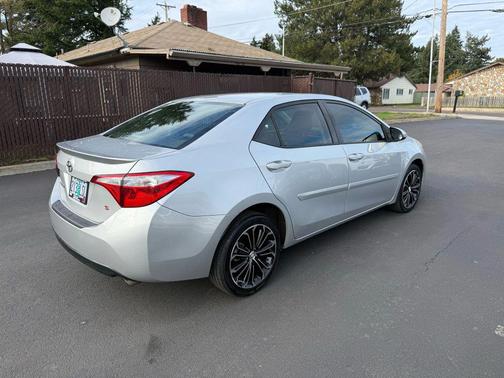 2016 Toyota Corolla S Plus