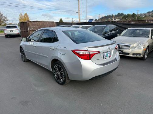 2016 Toyota Corolla S Plus
