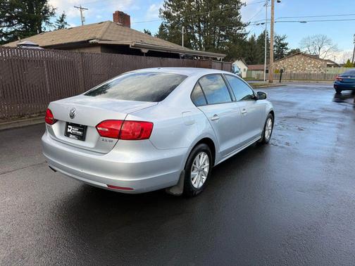2012 Volkswagen Jetta SE