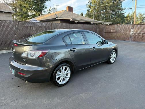 2010 Mazda Mazda3 s Grand Touring