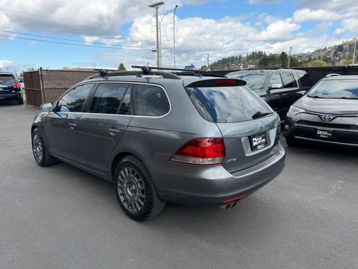 2011 Volkswagen Jetta SportWagen TDI