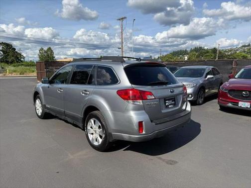 2011 Subaru Outback 3.6 R Limited