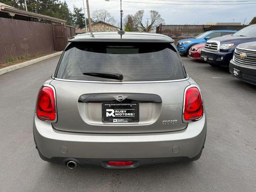 2019 MINI Hardtop Cooper