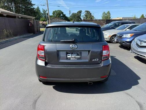 2009 Scion xD Hatchback 4D
