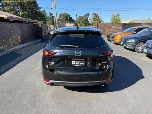 2019 Mazda CX-5 Sport