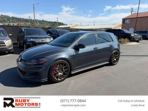 2021 Volkswagen Golf GTI 2.0T SE DSG