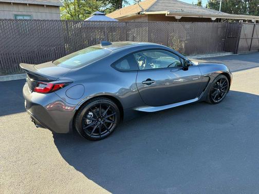 2023 Toyota GR86 Premium