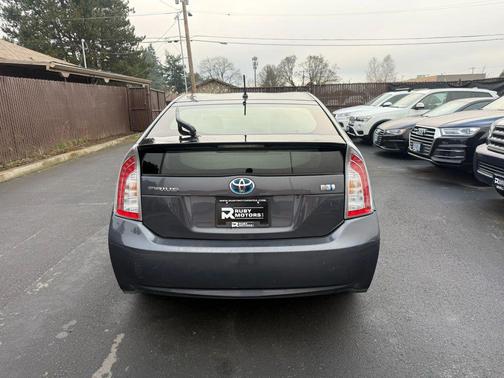 2013 Toyota Prius Two
