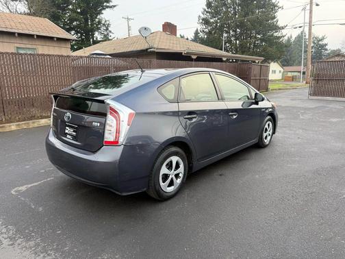 2013 Toyota Prius Two