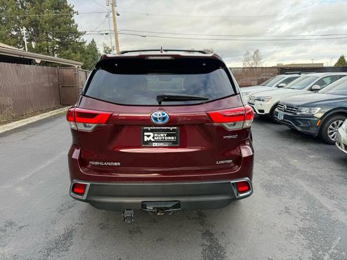 2019 Toyota Highlander Hybrid Platinum