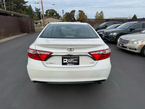 2017 Toyota Camry XSE