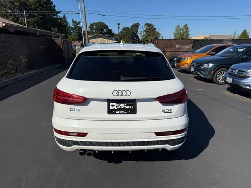2016 Audi Q3 2.0T Premium Plus