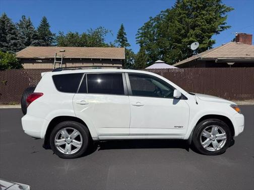 2008 Toyota RAV4 Sport