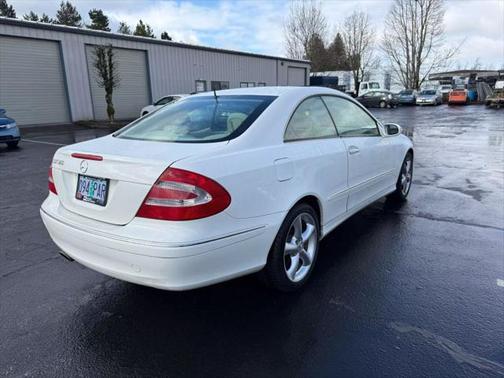 2005 Mercedes-Benz CLK-Class 320