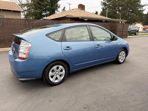 2007 Toyota Prius Base