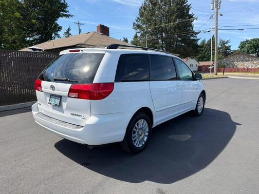 Natural White 2008 Toyota Sienna LE