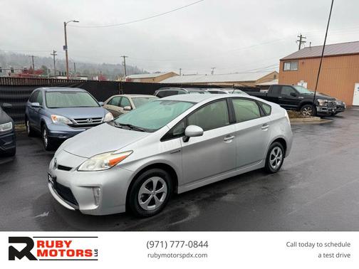 2013 Toyota Prius Three