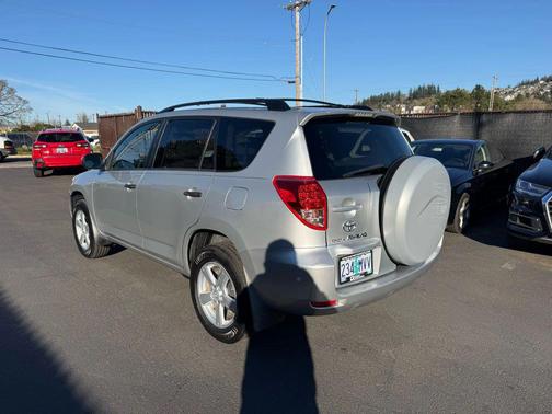 2008 Toyota RAV4 Sport