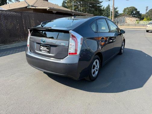 2013 Toyota Prius Four