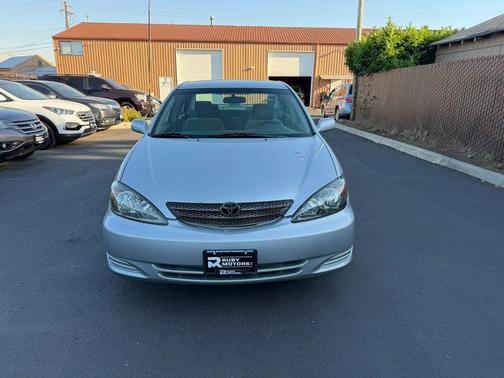 Lunar Mist 2003 Toyota Camry XLE