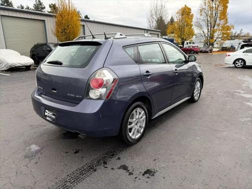 2009 Pontiac Vibe Base