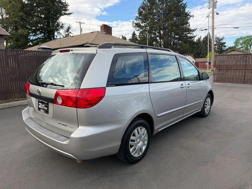 2008 Toyota Sienna CE