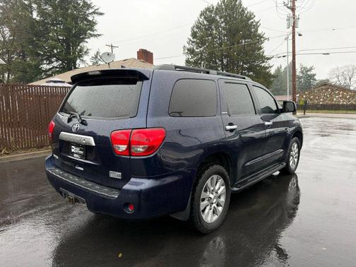 2010 Toyota Sequoia Limited