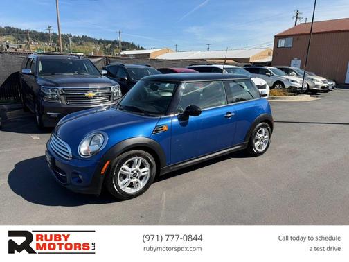 2013 MINI Hardtop Cooper