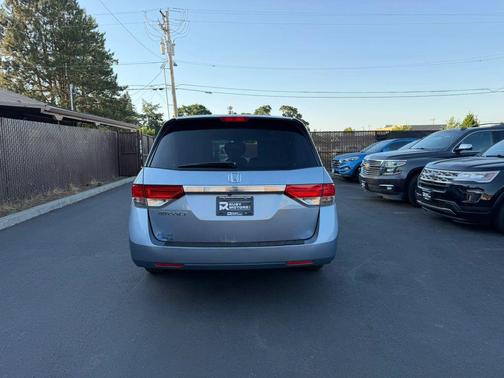 Blue 2014 Honda Odyssey EX-L
