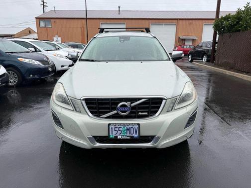 2011 Volvo XC60 T6 R-Design