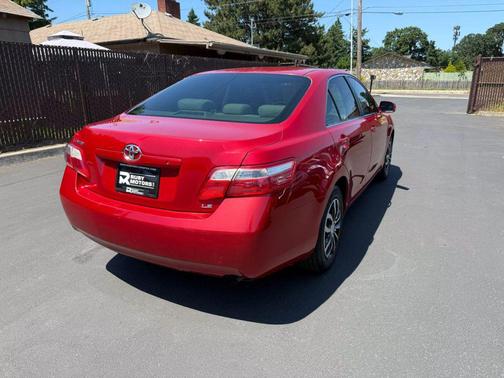 2007 Toyota Camry LE